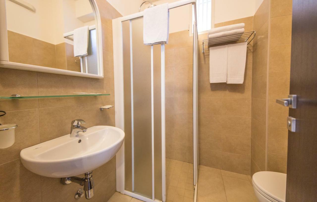 Mediterraneo Hotel & Suites Κατόλικα Εξωτερικό φωτογραφία