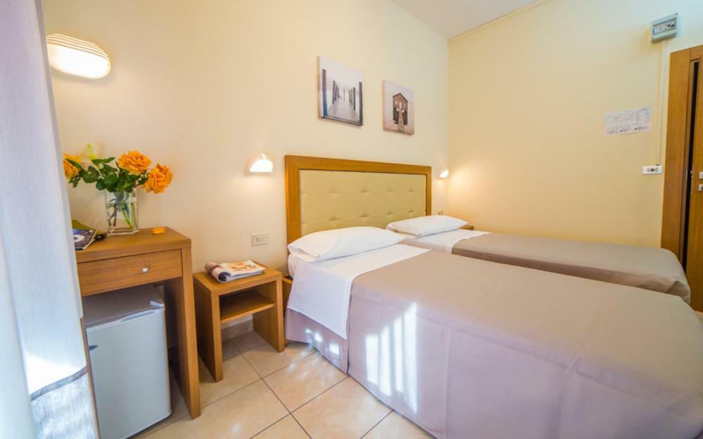 Mediterraneo Hotel & Suites Κατόλικα Εξωτερικό φωτογραφία