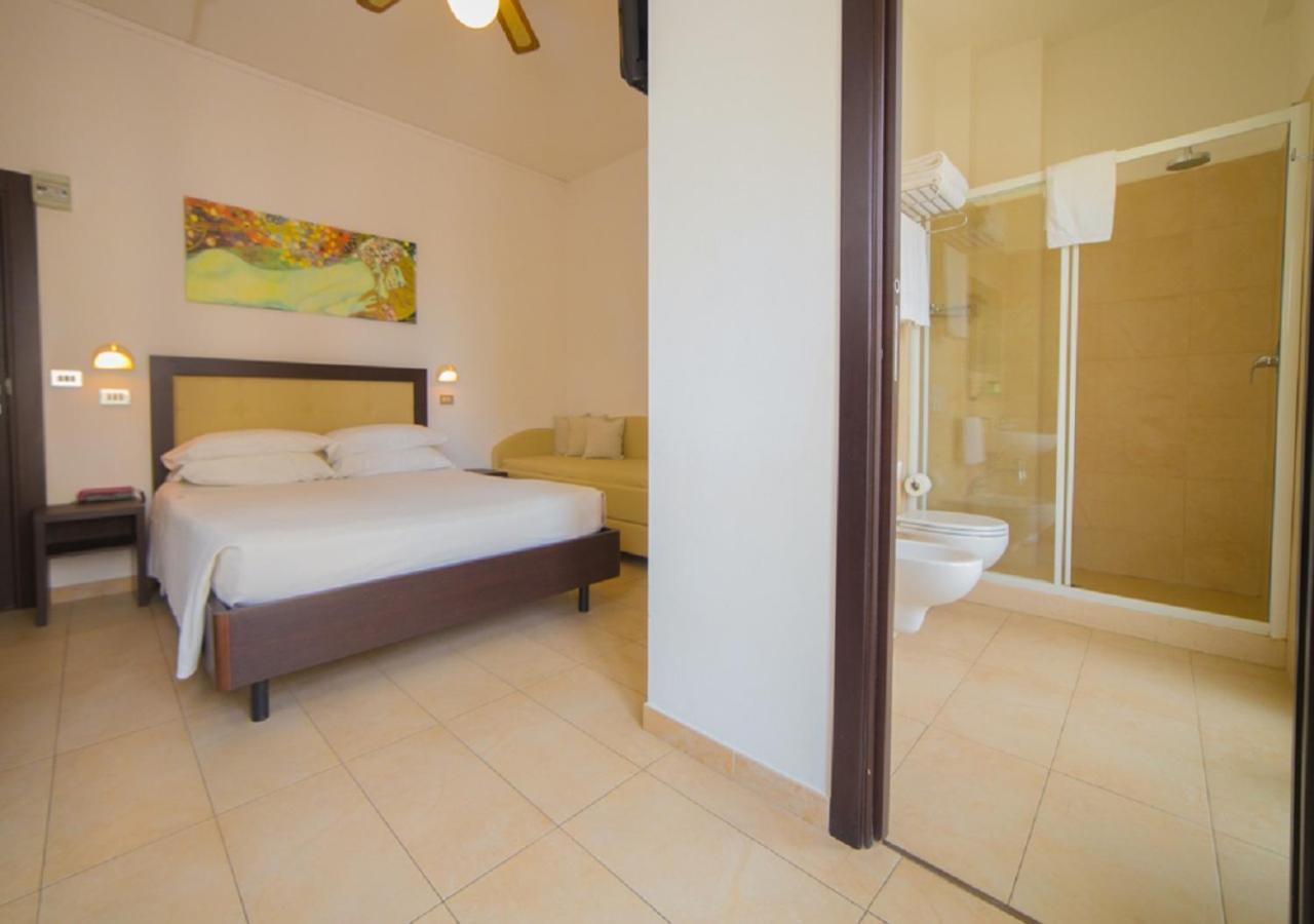 Mediterraneo Hotel & Suites Κατόλικα Εξωτερικό φωτογραφία