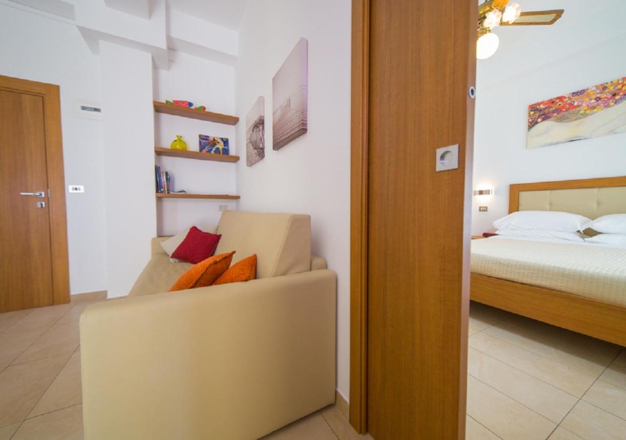 Mediterraneo Hotel & Suites Κατόλικα Εξωτερικό φωτογραφία