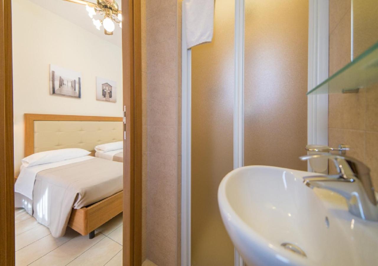 Mediterraneo Hotel & Suites Κατόλικα Εξωτερικό φωτογραφία