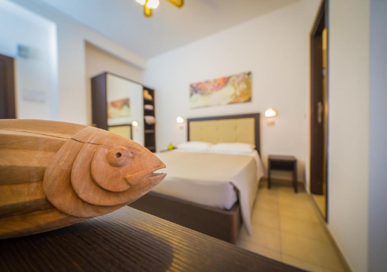 Mediterraneo Hotel & Suites Κατόλικα Εξωτερικό φωτογραφία