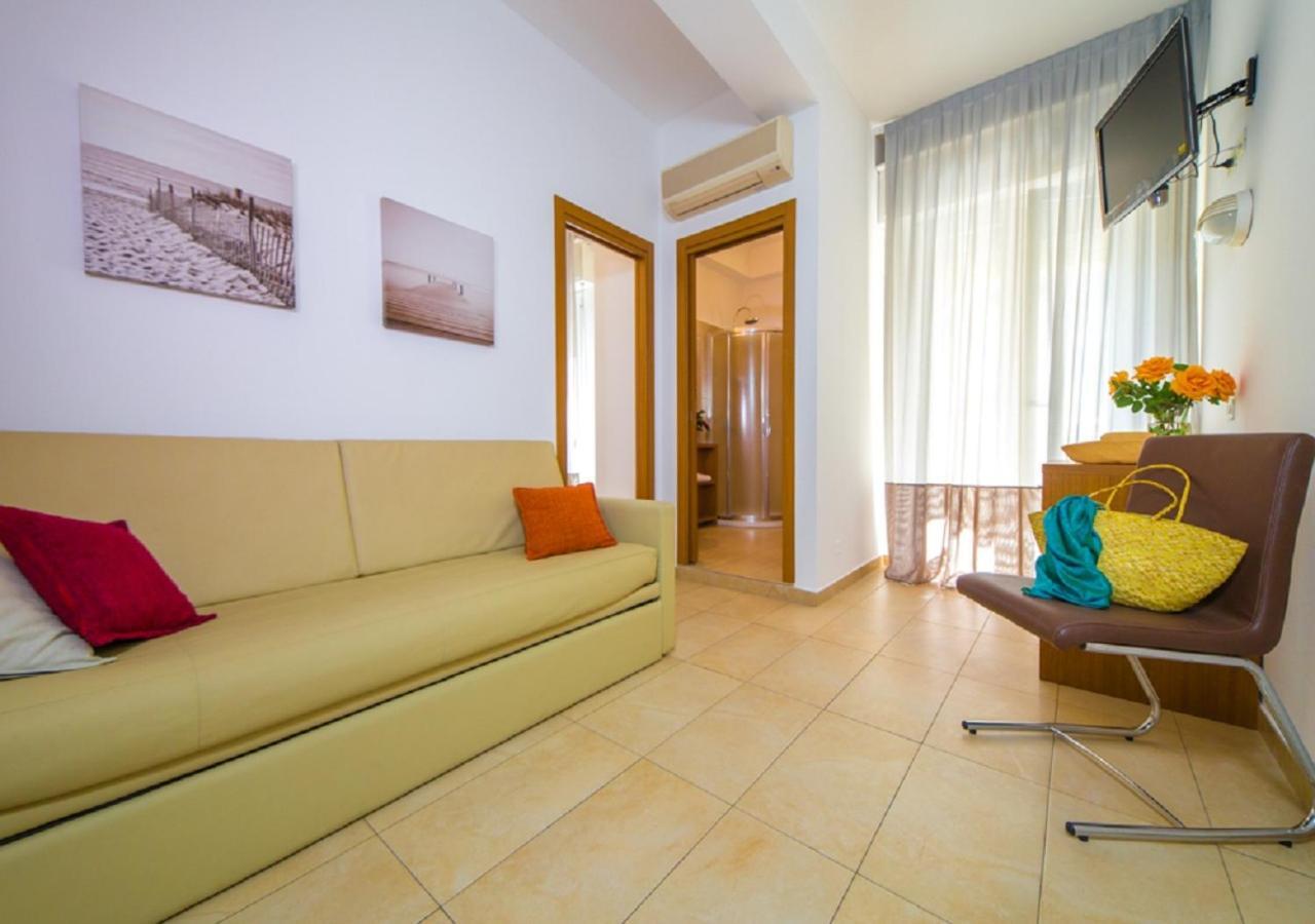 Mediterraneo Hotel & Suites Κατόλικα Εξωτερικό φωτογραφία